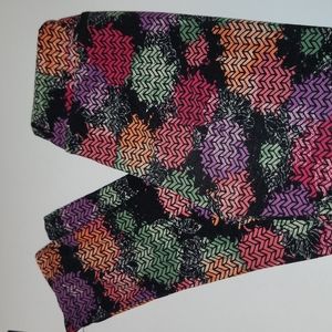 LuLaRoe Kids Leggings. Size L/XL.